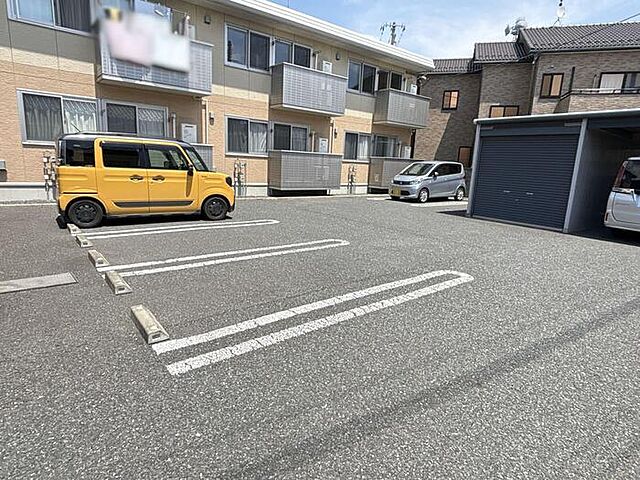 6 / 11