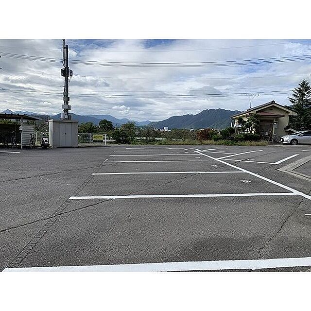 6 / 6