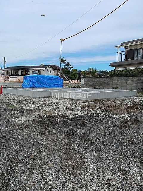 7 / 17