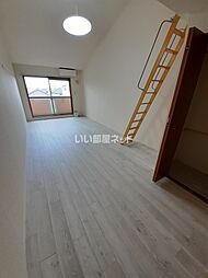 ボアタマリス 202 2階1Kのリビング/ダイニング