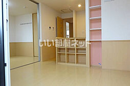 グランマーレ　E 205 2階2DKのリビング/ダイニング