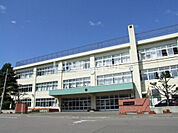 【小学校】緑丘小学校まで1103ｍ