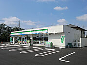 【コンビニエンスストア】ファミリーマート 前橋総社町高井店まで1466ｍ