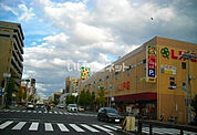 【スーパー】ライフ 本山店様まで194ｍ