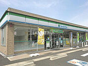 【コンビニエンスストア】ファミリーマート各務原大伊木店まで916ｍ