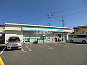【コンビニエンスストア】ファミリート会津金川町店まで1254ｍ
