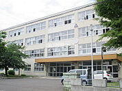 【中学校】新琴似北中学校まで1800ｍ