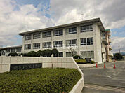 【小学校】金竜小学校まで457ｍ