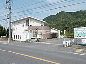 【市役所・区役所】周南市湯野支所まで305ｍ