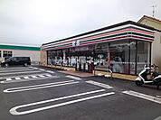 【コンビニエンスストア】セブンイレブン 松山南吉田町店まで809ｍ