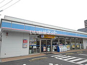 【コンビニエンスストア】ローソン 四日市城北町店まで202ｍ