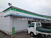 【コンビニエンスストア】ファミリーマート 西垣生店まで2279ｍ