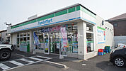 【コンビニエンスストア】ファミリーマート 市原旭五所店まで945ｍ