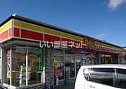 【コンビニエンスストア】デイリーヤマザキ 奈良神殿店まで562ｍ