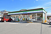 【コンビニエンスストア】ファミリーマート甲府昭和店まで528ｍ