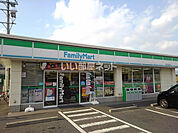 【コンビニエンスストア】ファミリーマート 四日市高浜町店まで546ｍ