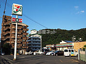 【コンビニエンスストア】セブンイレブン長行東1丁目店まで831ｍ