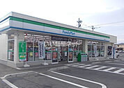 【コンビニエンスストア】ファミリーマート福島西口店まで599ｍ