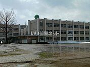 【小学校】上越市立南本町小学校まで1085ｍ
