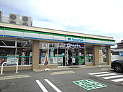 【コンビニエンスストア】ファミリーマート 四日市小杉町店まで752ｍ