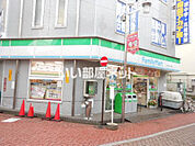 【コンビニエンスストア】ファミリーマート 上井草一丁目店まで684ｍ