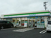 【コンビニエンスストア】ファミリーマート 吉野菖蒲谷店まで153ｍ