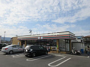 【コンビニエンスストア】セブンイレブン 向日一文橋店まで896ｍ