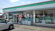 【コンビニエンスストア】ファミリーマート 鈴鹿稲生店まで863ｍ