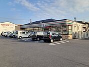 【コンビニエンスストア】セブンイレブン 鈴鹿阿古曽町店まで526ｍ