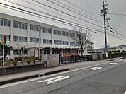 【小学校】亀山市立亀山東小学校まで941ｍ
