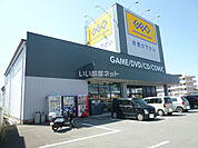 【レンタルビデオ】ゲオ 松阪大塚店まで533ｍ