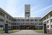 【小学校】小矢部市立津沢小学校まで297ｍ