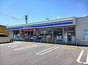 【コンビニエンスストア】ローソン引野町東店まで686ｍ