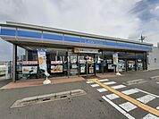 【コンビニエンスストア】ローソン 大和高田土庫店まで467ｍ