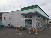 【コンビニエンスストア】ファミリーマート 今治郷桜井三丁目店まで320ｍ