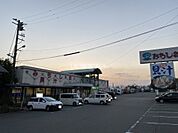 【ファミリーレストラン】ドライブインみちしおまで851ｍ