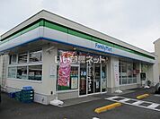 【コンビニエンスストア】ファミリーマート　宮崎霧島二丁目店まで476ｍ