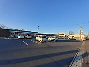 【コンビニエンスストア】ファミリーマート　大分羽屋店まで877ｍ