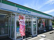 【コンビニエンスストア】ファミリーマート日南東郷店まで103ｍ