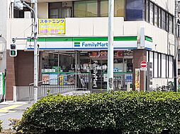[周辺] 【コンビニエンスストア】ファミリーマート新宿山吹町店まで202ｍ