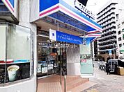 【コンビニエンスストア】ローソン　トーアロード店まで24ｍ
