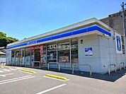 【コンビニエンスストア】ローソン福山幕山台一丁目店まで77ｍ
