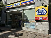 【コンビニエンスストア】ミニストップ新宿花園通り店まで345ｍ