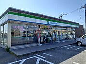 【コンビニエンスストア】ファミリーマート　黒部三日市店まで430ｍ