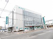 【銀行】伊予銀行　日吉支店まで781ｍ