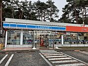 【コンビニエンスストア】ローソン 聖籠山倉店まで1035ｍ