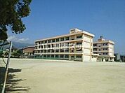 【小学校】別府市立春木川小学校まで1243ｍ