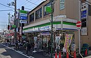 【コンビニエンスストア】ファミリーマート富田駅前店まで1156ｍ