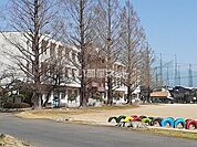 【小学校】笠間市立友部第二小学校まで812ｍ