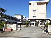 【小学校】旭ヶ丘小学校まで719ｍ